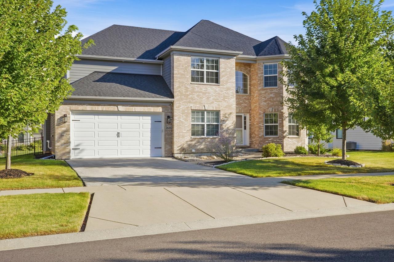 3605 Harmony Cir., Elgin, IL 60124