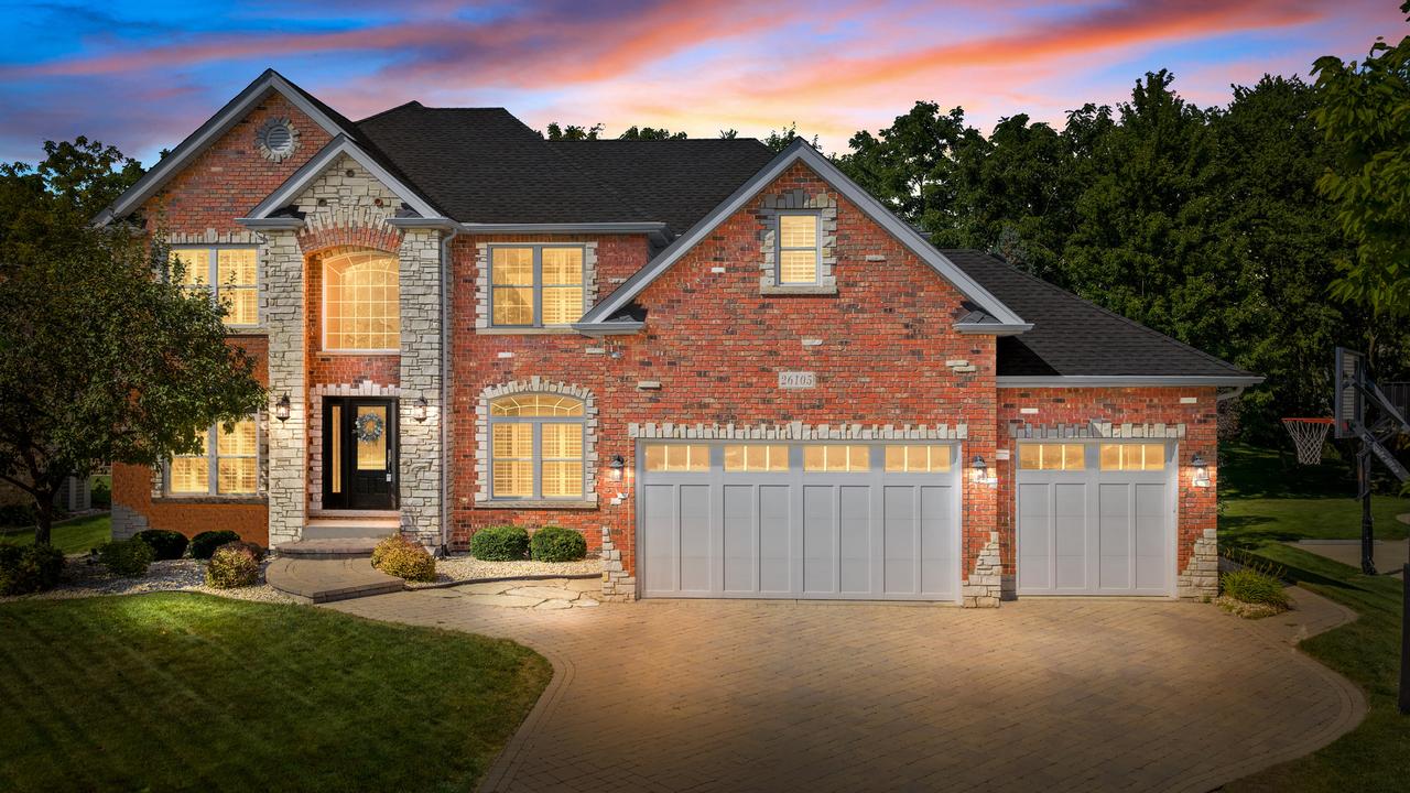 26105 Whispering Woods Cir., Plainfield, IL 60585