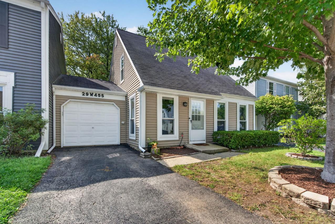 29W455 Hawthorne Ln., Warrenville, IL 60555