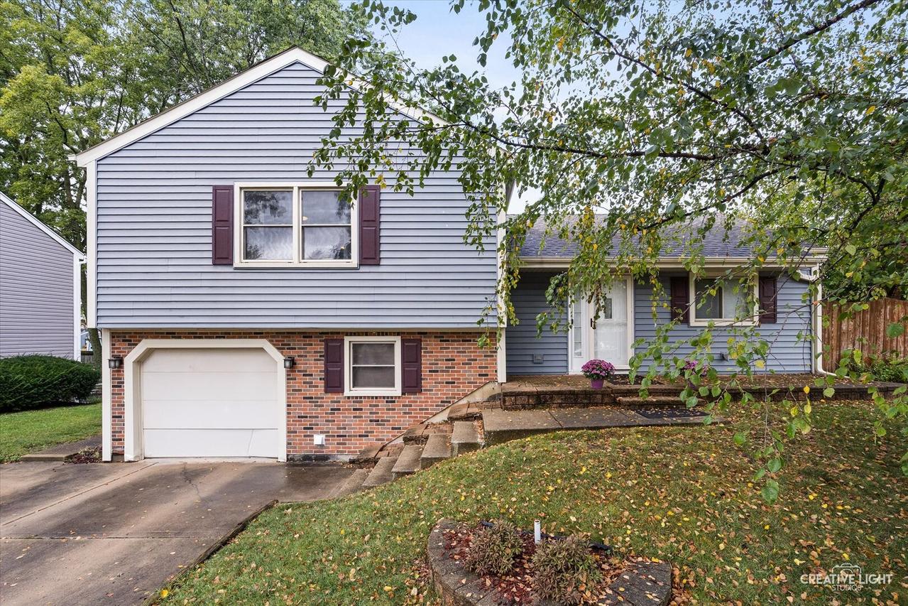 954 Grant St., Bartlett, IL 60103