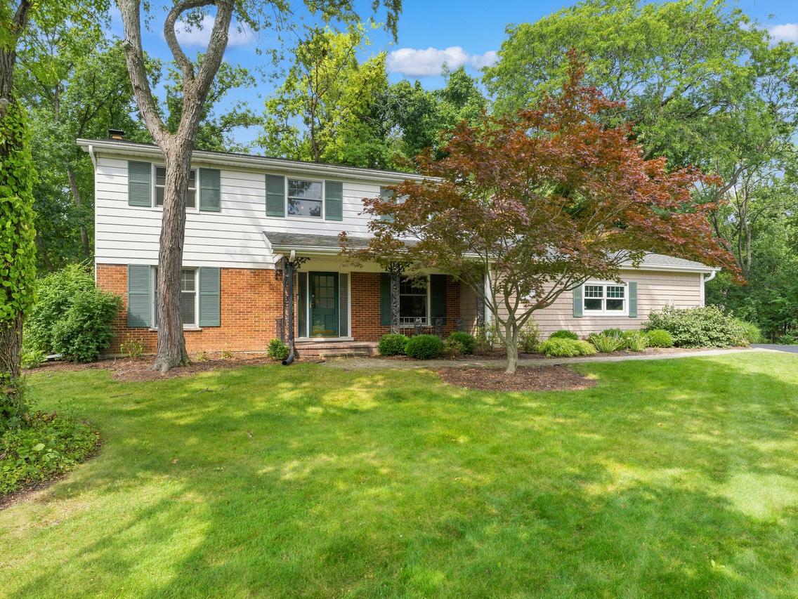 3N922 Ferson Creek Rd., St. Charles, IL 60174