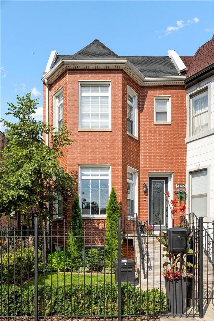 4346 S Forrestville Ave., Chicago, IL 60653