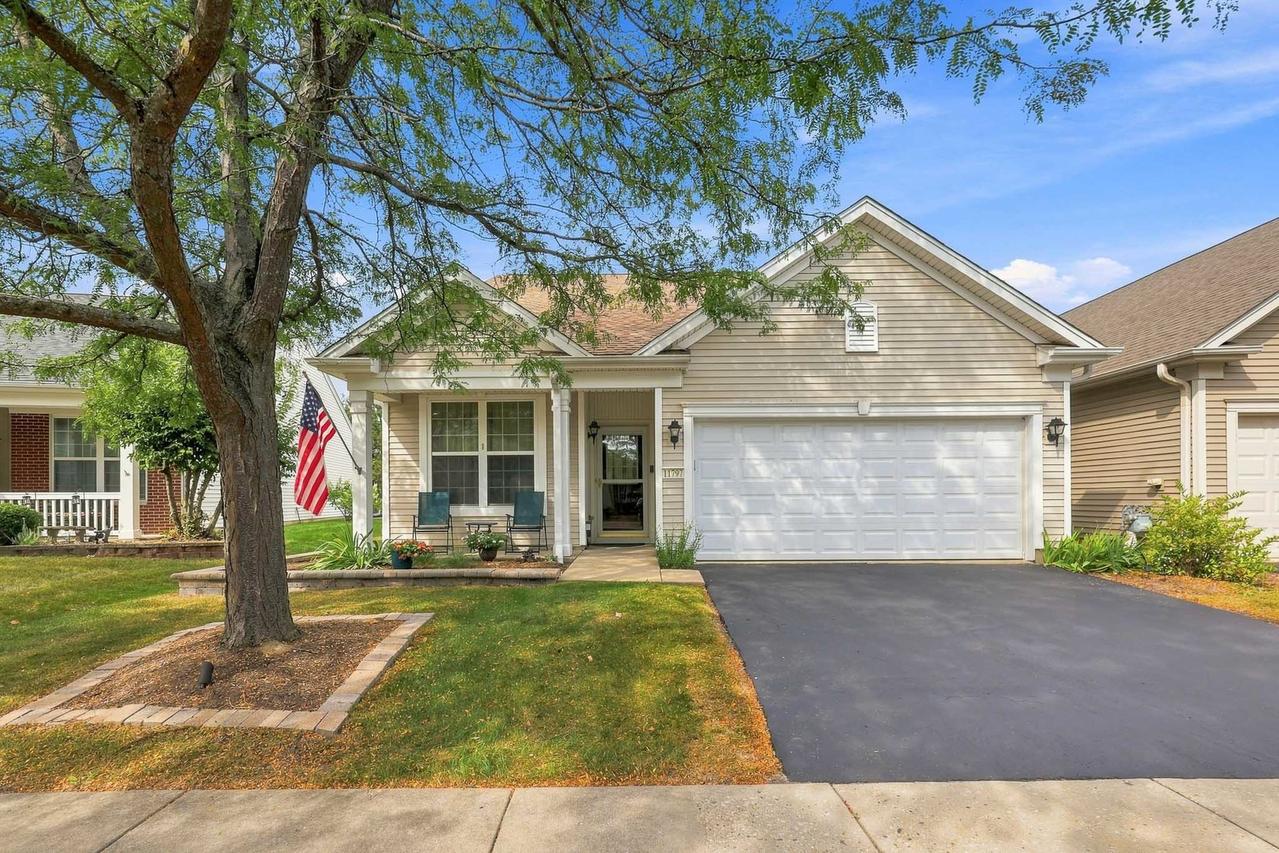11797 Messiner Dr., Huntley, IL 60142