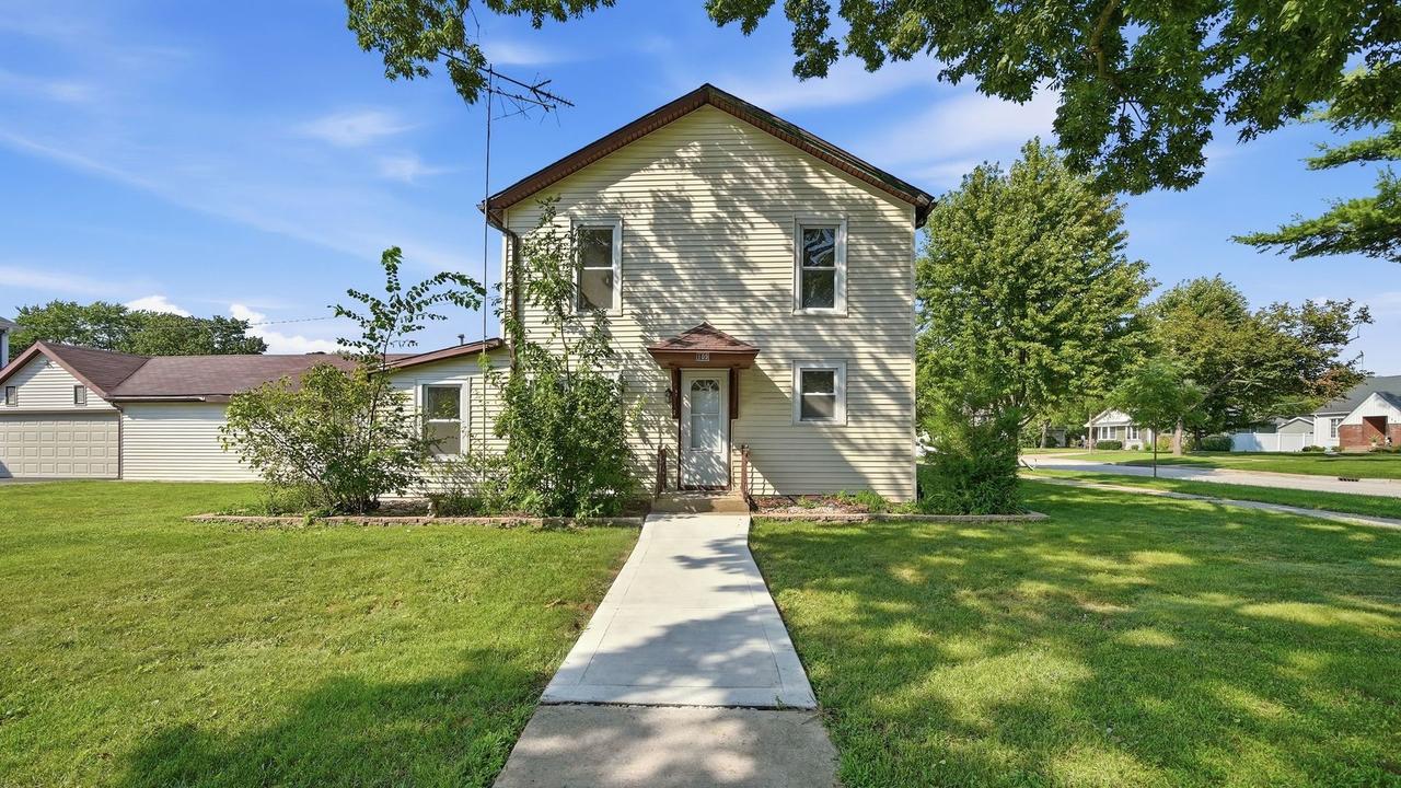 109 E Mondamin St., Minooka, IL 60447