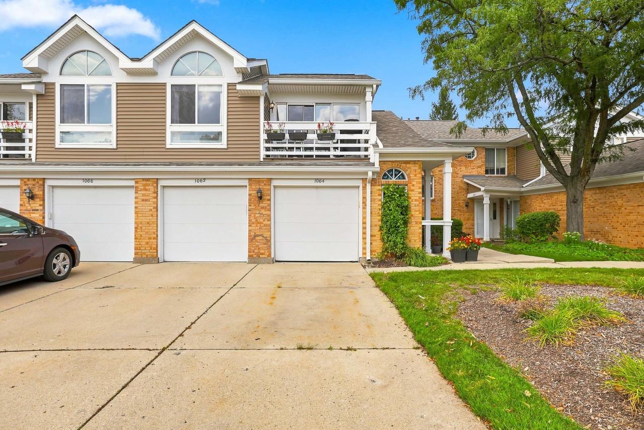 1064 Courtland Dr., Buffalo Grove, IL 60089