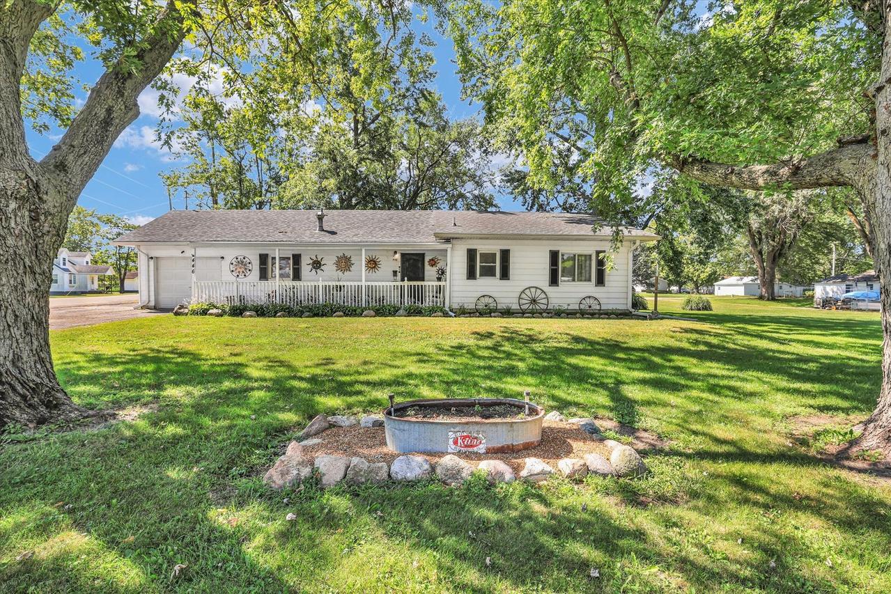 446 Chestnut St., Paxton, IL 60957
