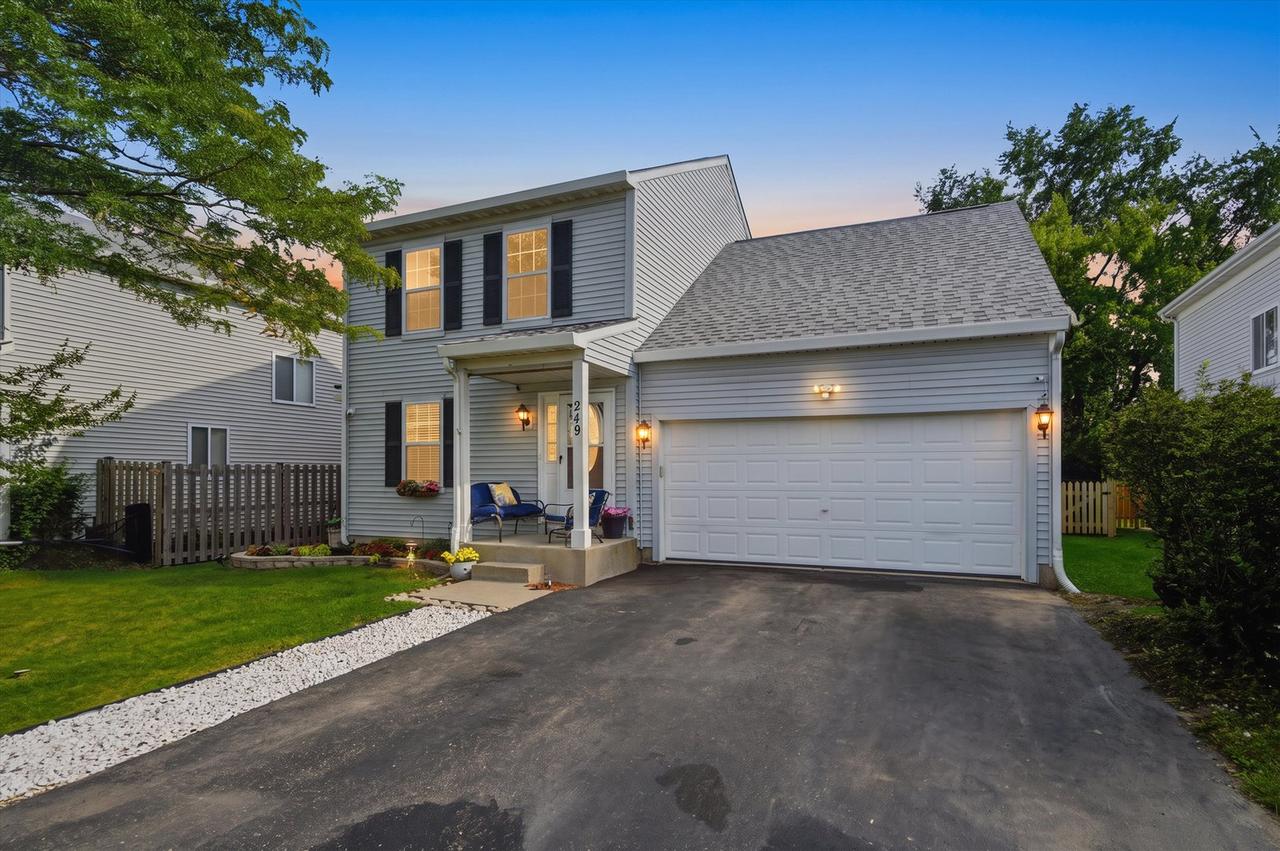 249 E Cobbler Ct., Round Lake Beach, IL 60073