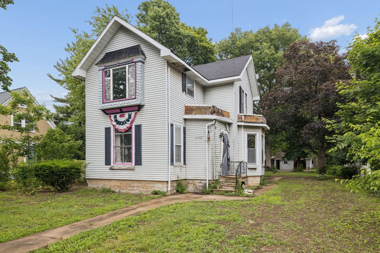 14925 S Bartlett Ave., Plainfield, IL 60544