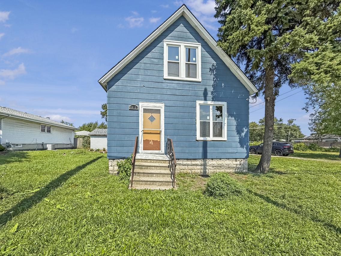 510 E 170th St., South Holland, IL 60473