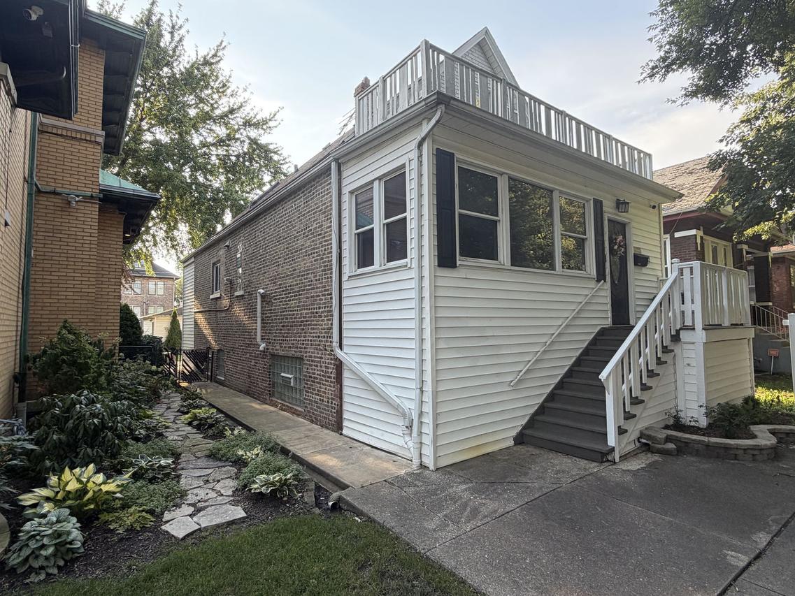 1844 S 61st Ct., Cicero, IL 60804