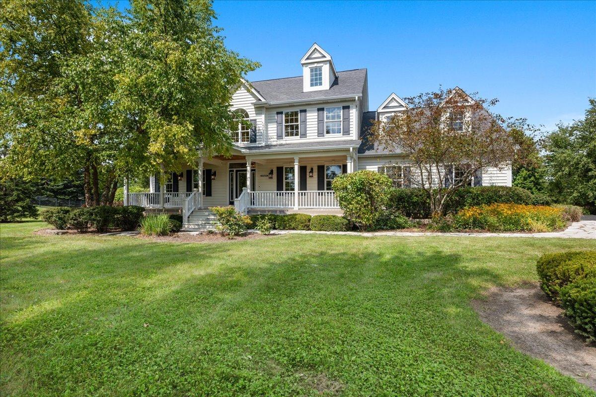 43W834 Morningside Ct., St. Charles, IL 60175