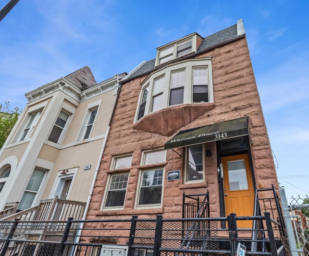 3143 W Warren Blvd., Chicago, IL 60612