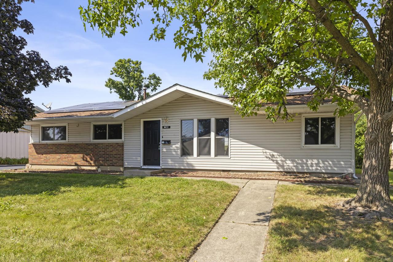 52 Beacon Ave., Romeoville, IL 60446