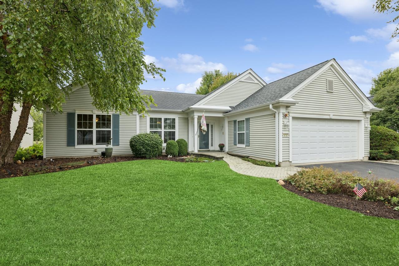 12827 Tahoe Dr., Huntley, IL 60142