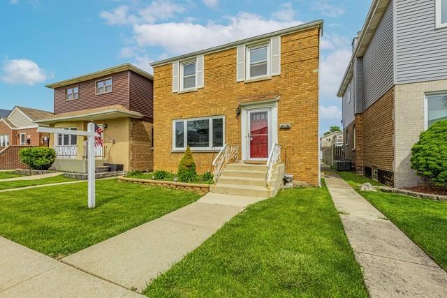 5227 S Neenah Ave., Chicago, IL 60638