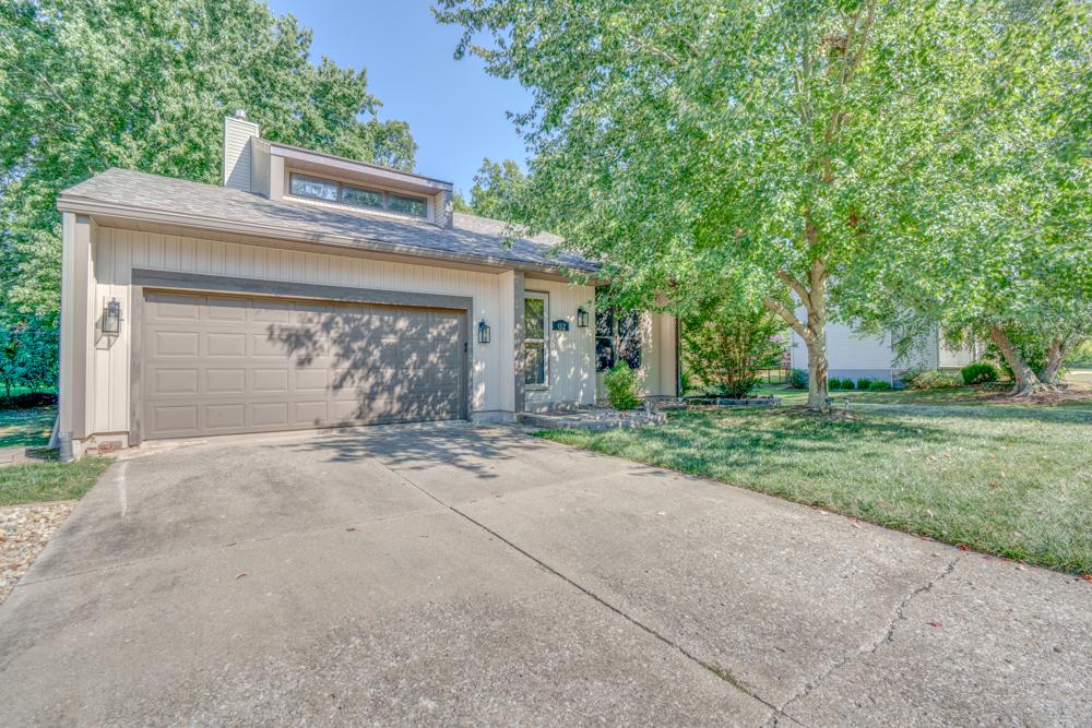 412 Jay Dr., Mt Vernon, IL 62864