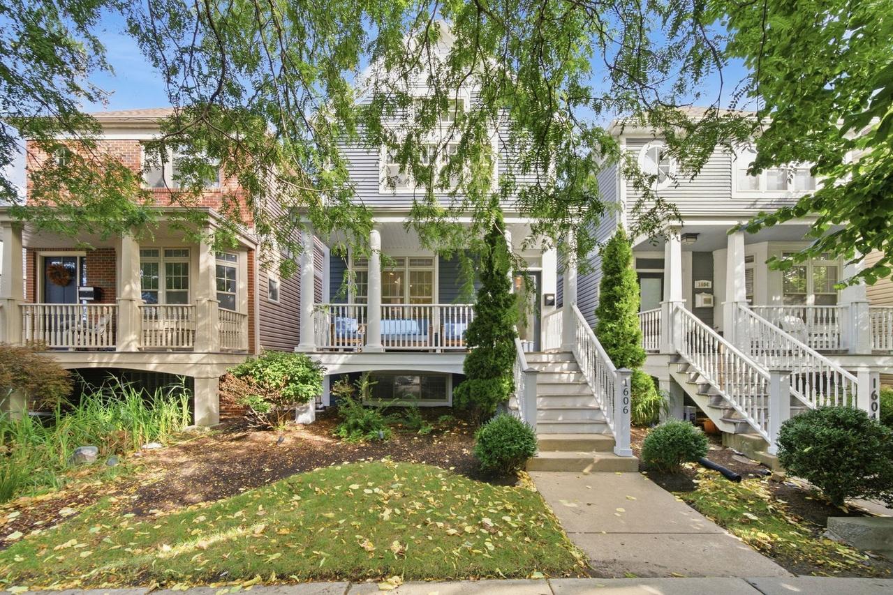 1606 W Edgewater Ave., Chicago, IL 60660
