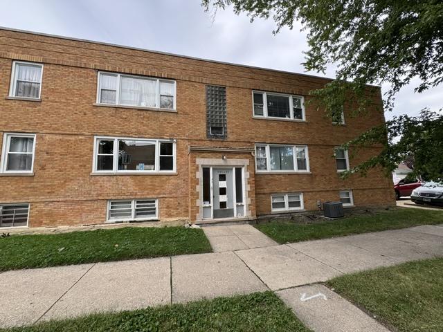 3101 W Rosemont Ave. #2E, Chicago, IL 60659