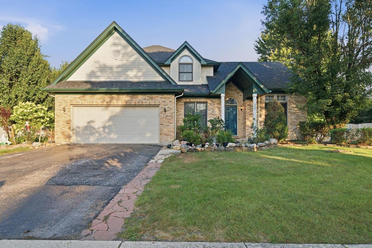 260 Tecumseh Dr., Bolingbrook, IL 60490