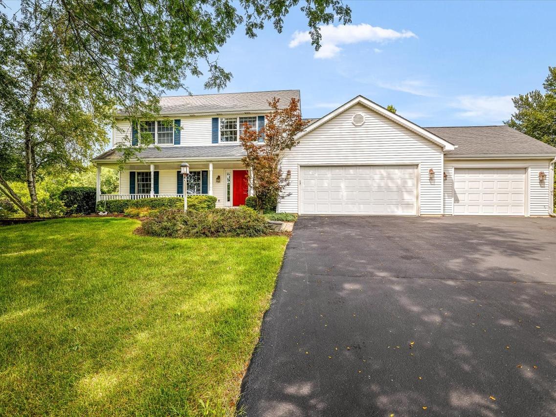 10230 Heatherridge Ln., Rockford, IL 61107