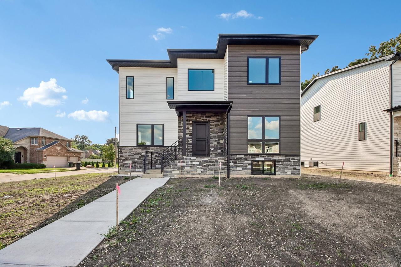 128 Pine Ln., Wood Dale, IL 60191