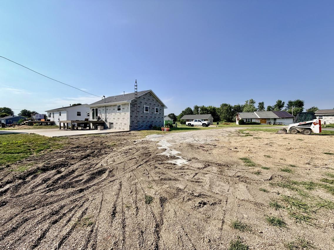 14 Sunbury Dr., Streator, IL 61364