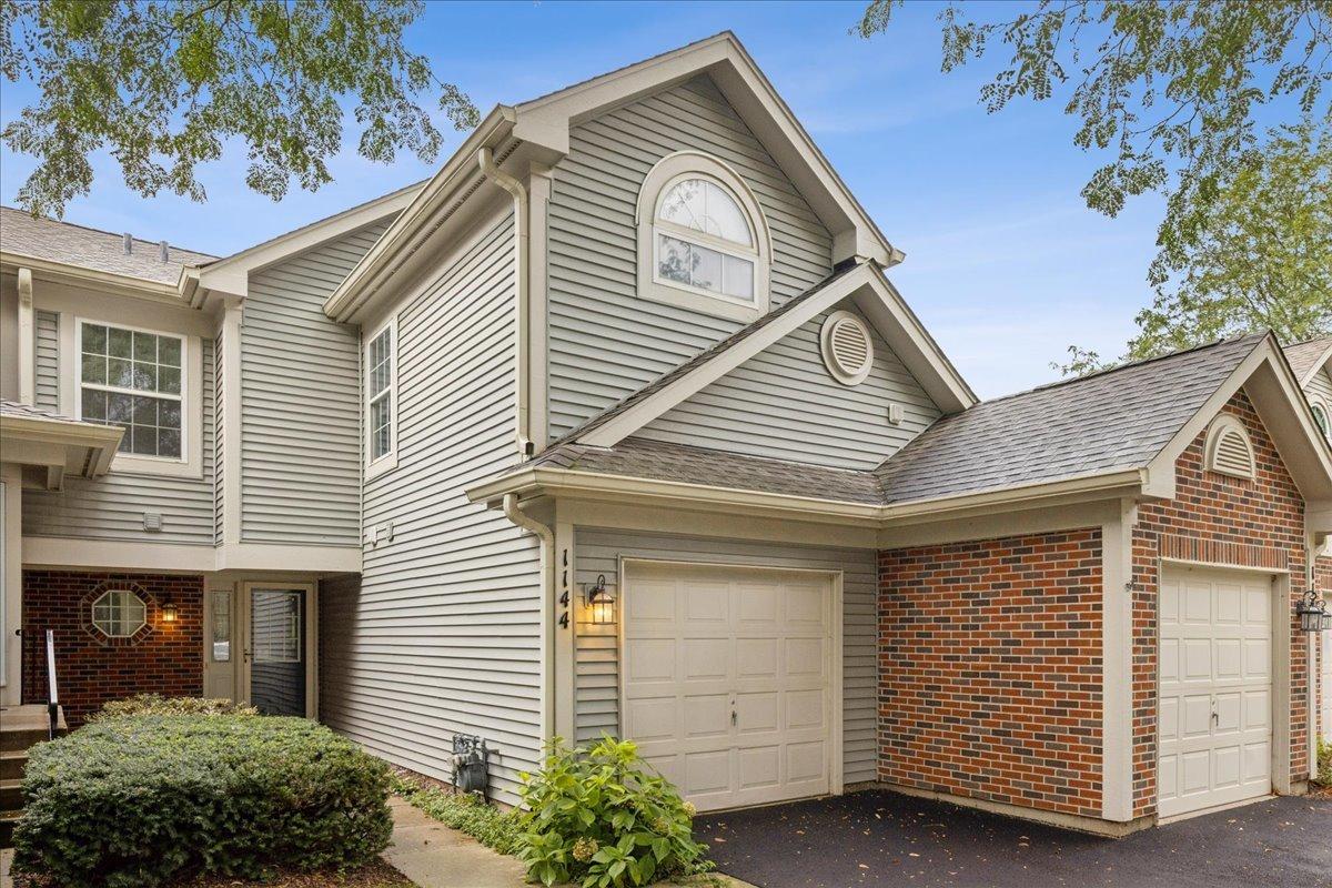 1144 Stillwater Rd., Elgin, IL 60120