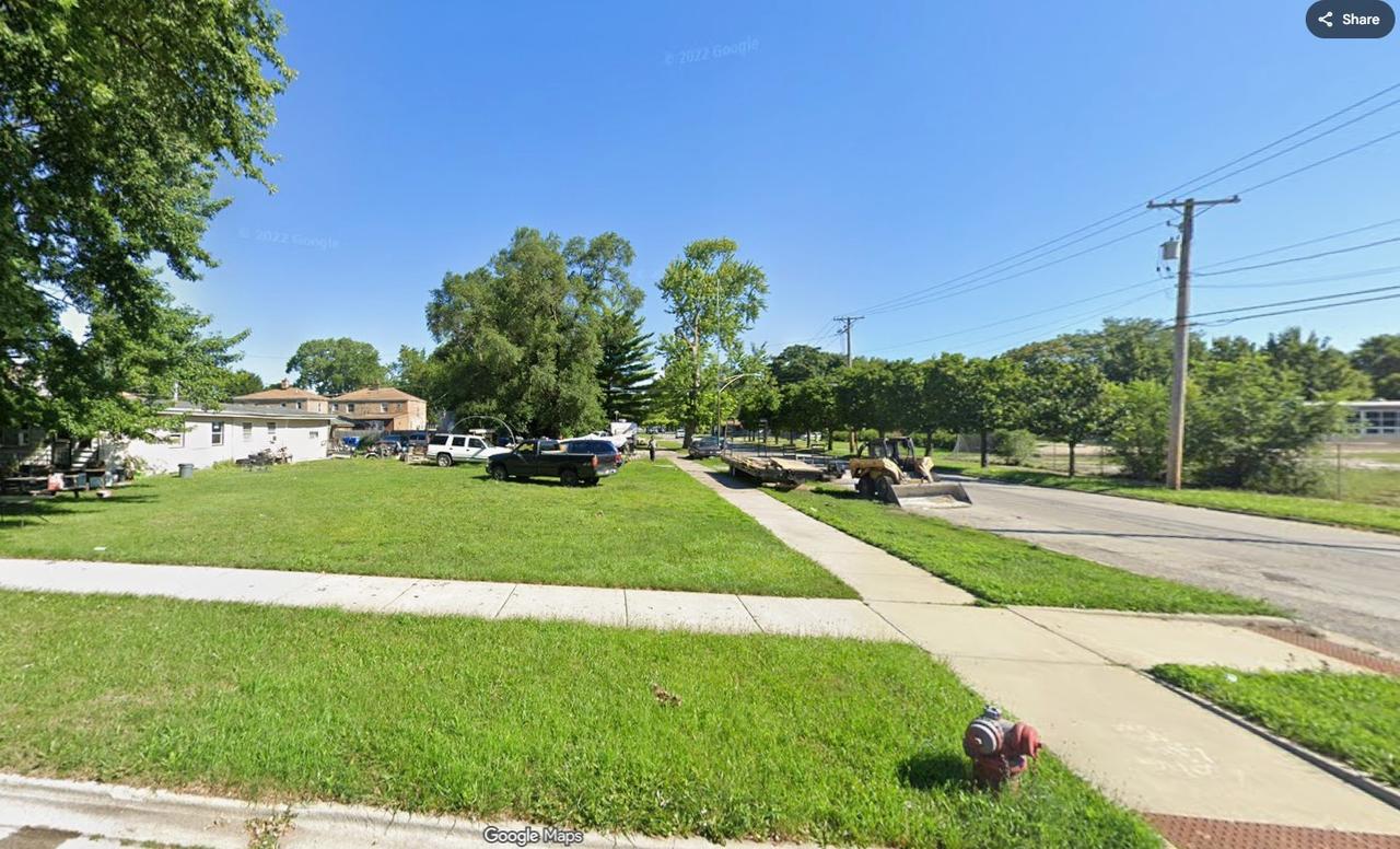 1302 W 110th St., Chicago, IL 60643