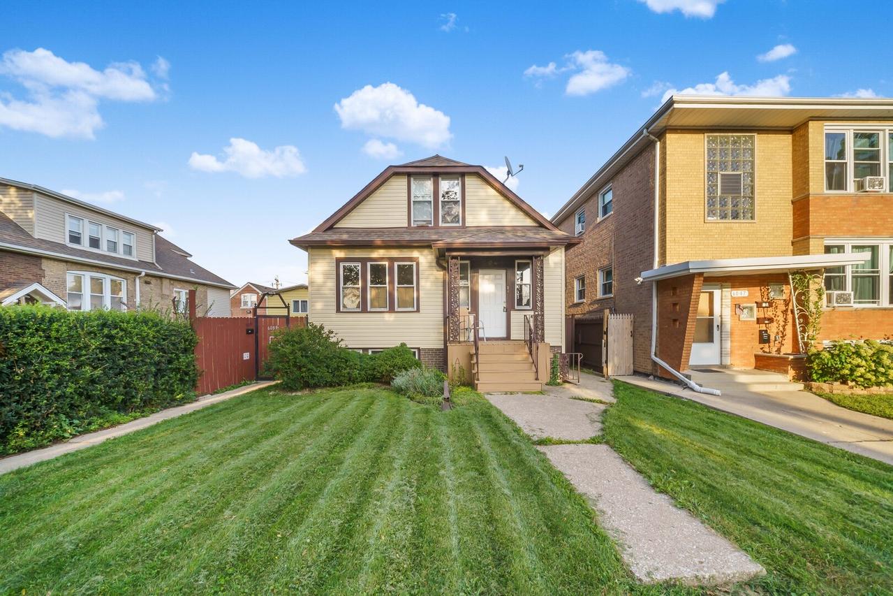 6043 S Kenneth Ave., Chicago, IL 60629