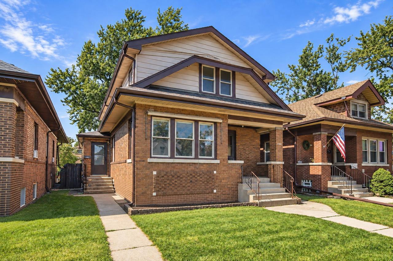 12604 Elm St., Blue Island, IL 60406