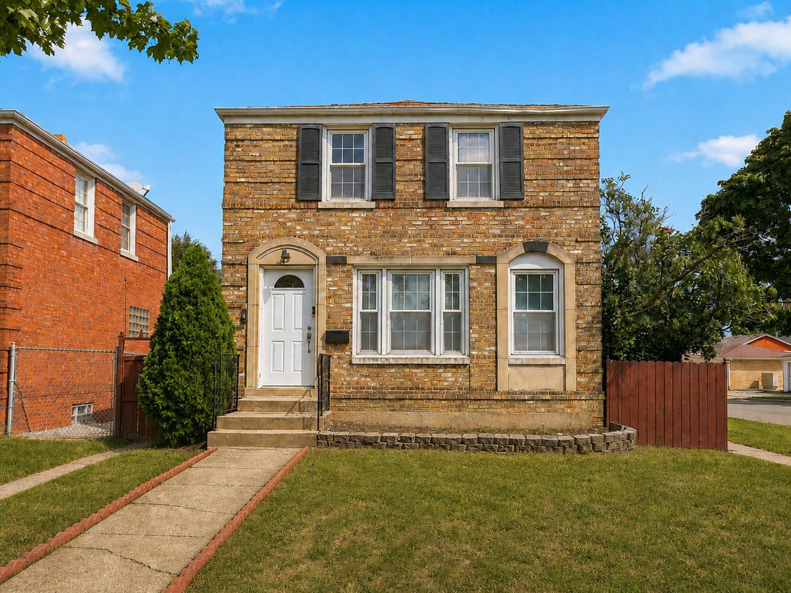 3331 S 56th Ct., Cicero, IL 60804