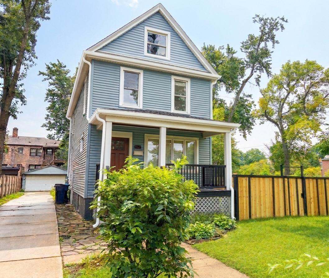1837 W 104th St., Chicago, IL 60643