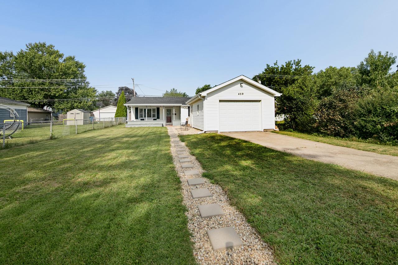 459 N Wabash Ave., Bradley, IL 60915