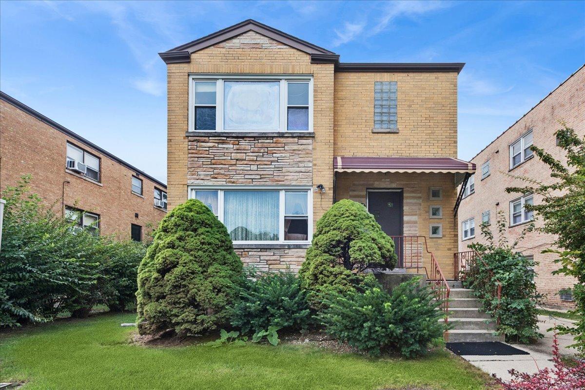 4625 Main St., Skokie, IL 60076
