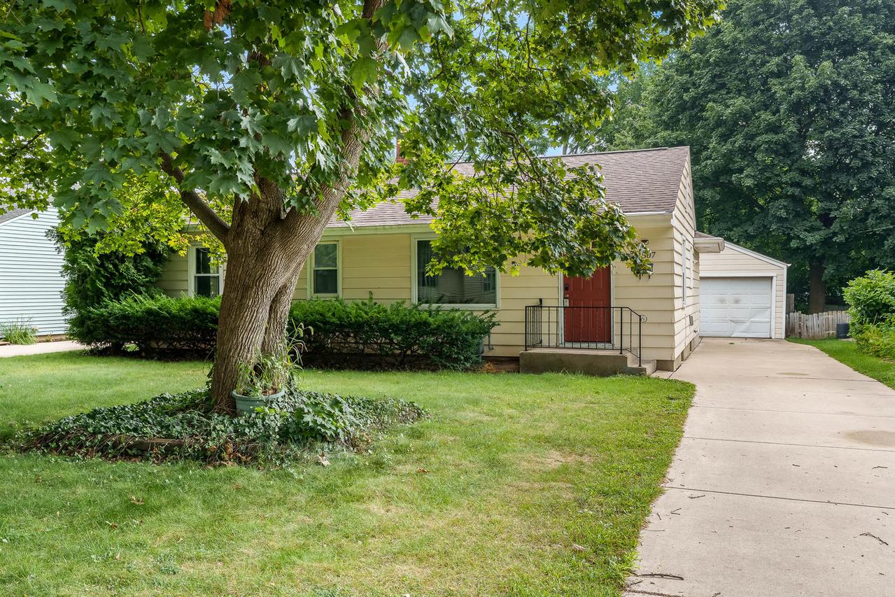 1507 Gorham Pl., Rockford, IL 61107