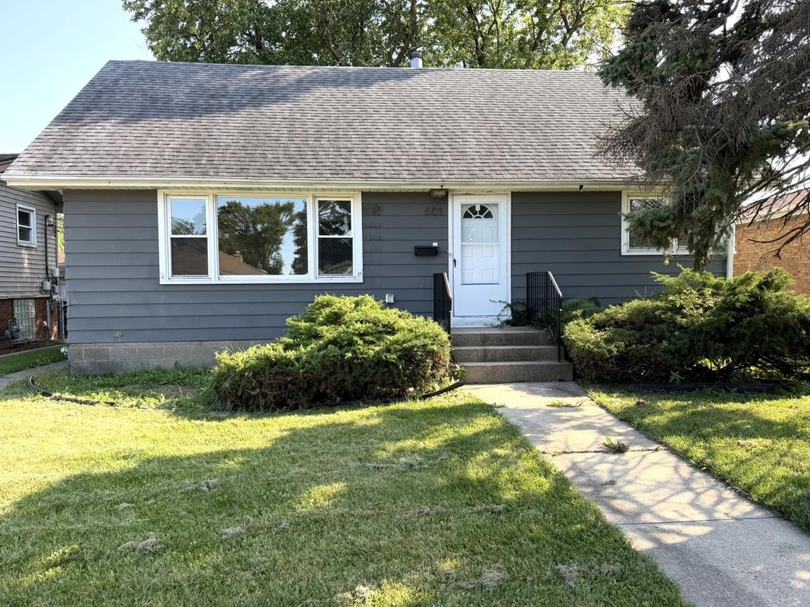 551 Marie Dr., South Holland, IL 60473