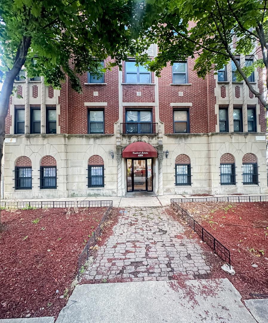 6324 S Kimbark Ave. #300, Chicago, IL 60637