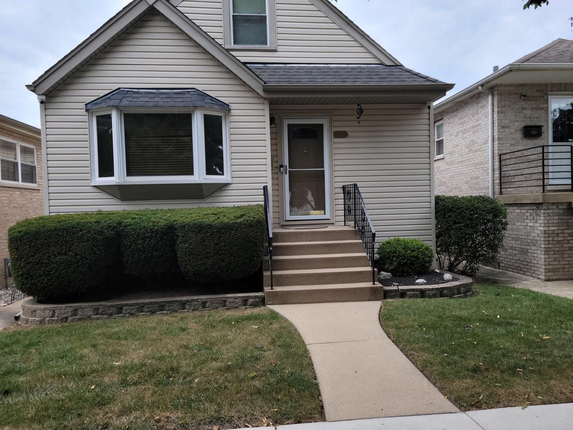 2438 Clinton St., River Grove, IL 60171