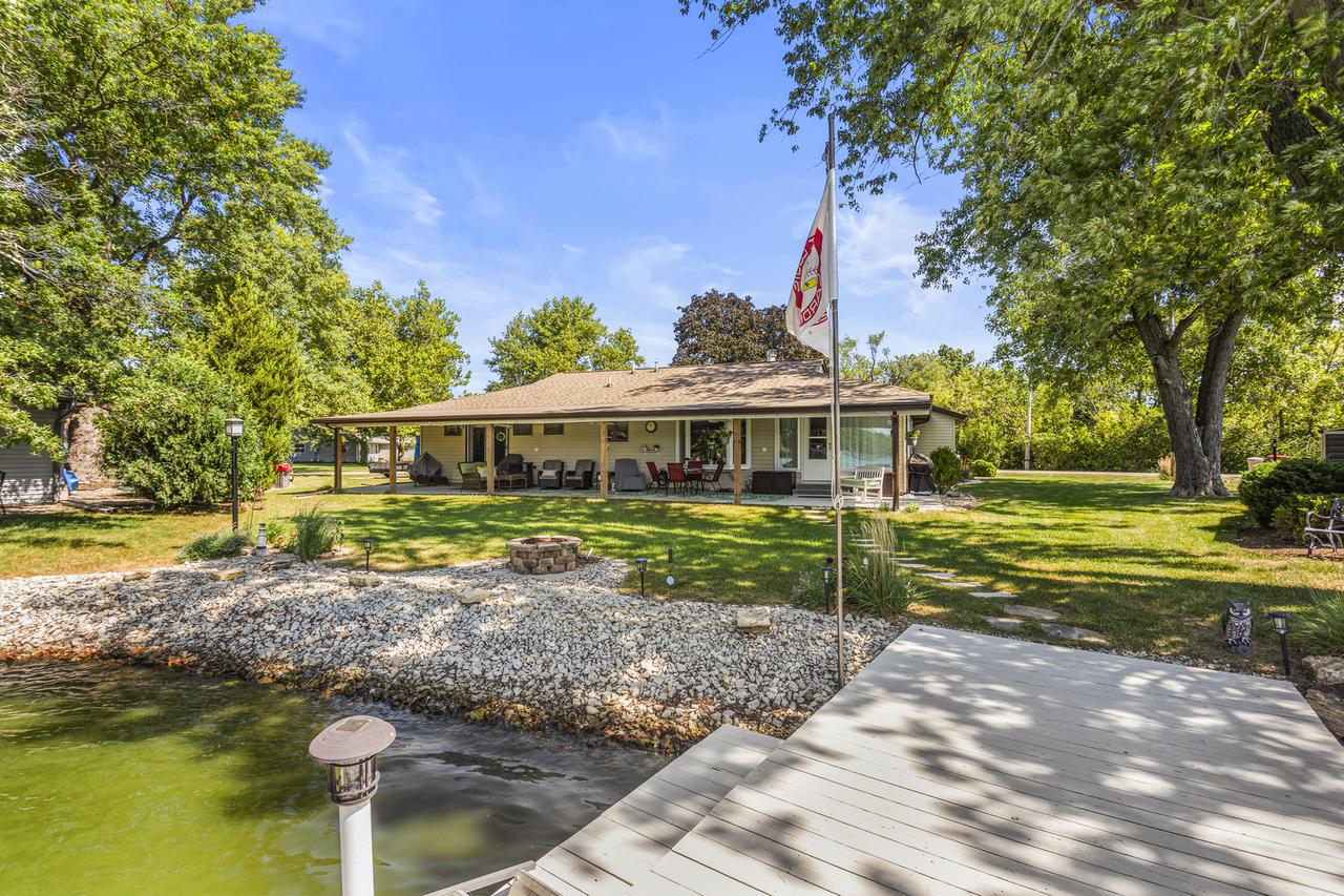 525 Sunrise Dr., Loda, IL 60948