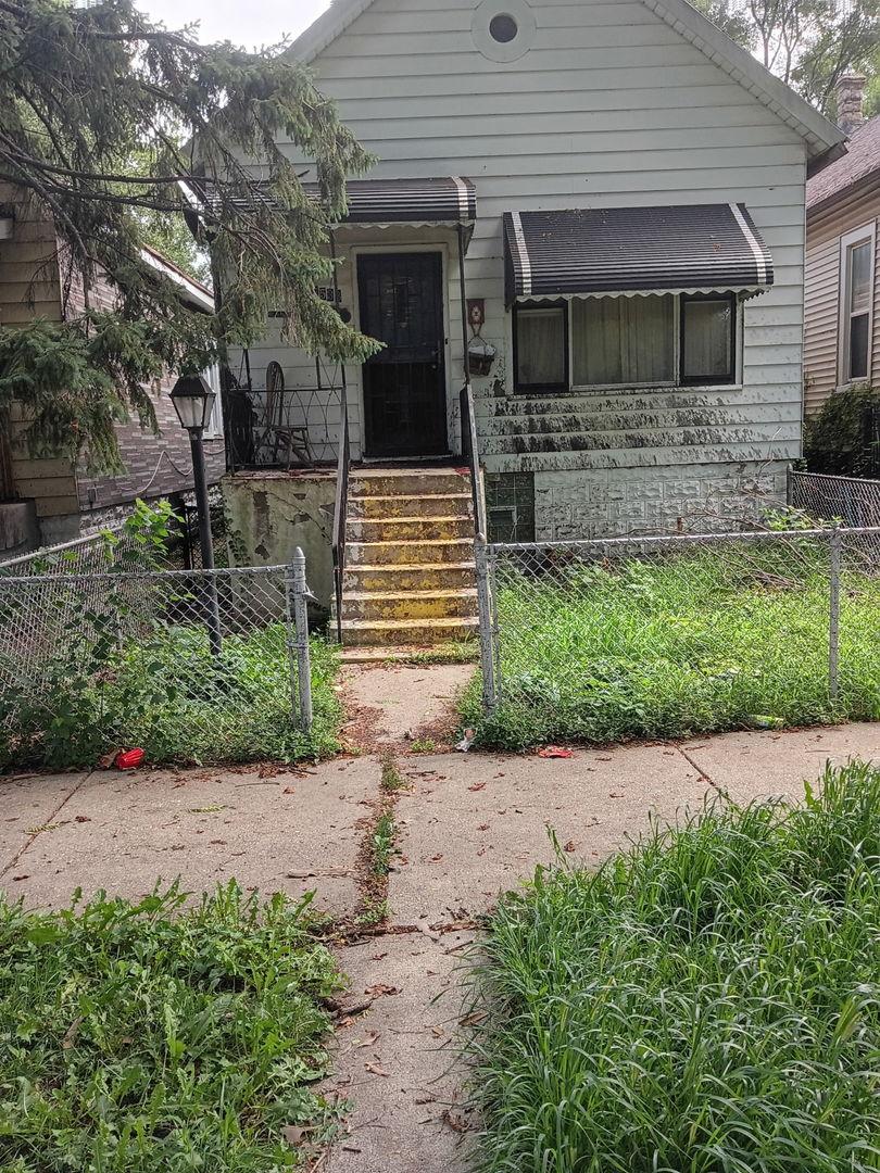 7533 S Ellis Ave., Chicago, IL 60619