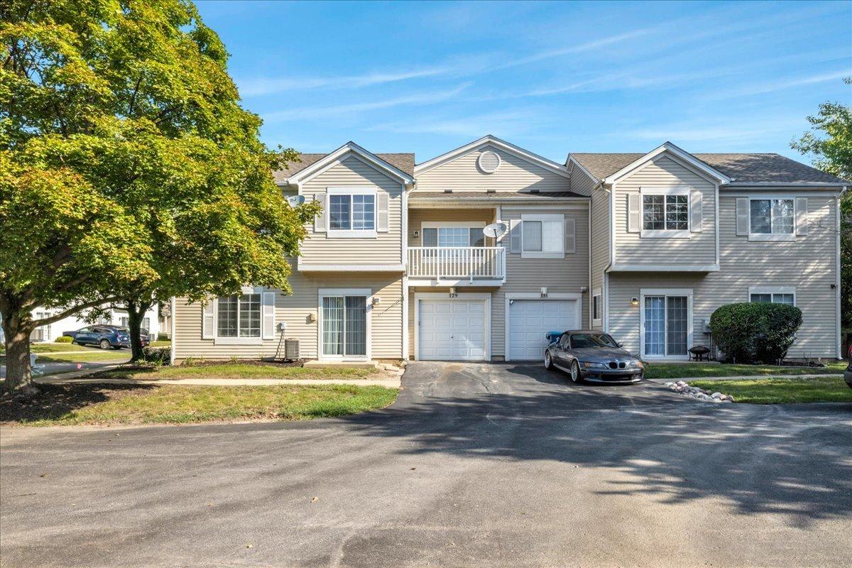 129 Braxton Ln., Aurora, IL 60504