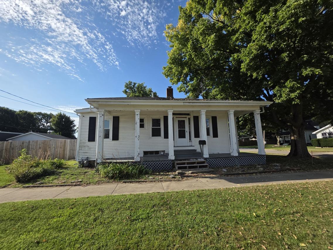 627 W Jefferson St., Ottawa, IL 61350