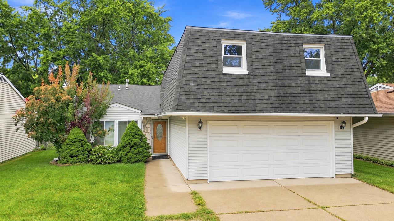 927 Shiloh Ct., Joliet, IL 60431