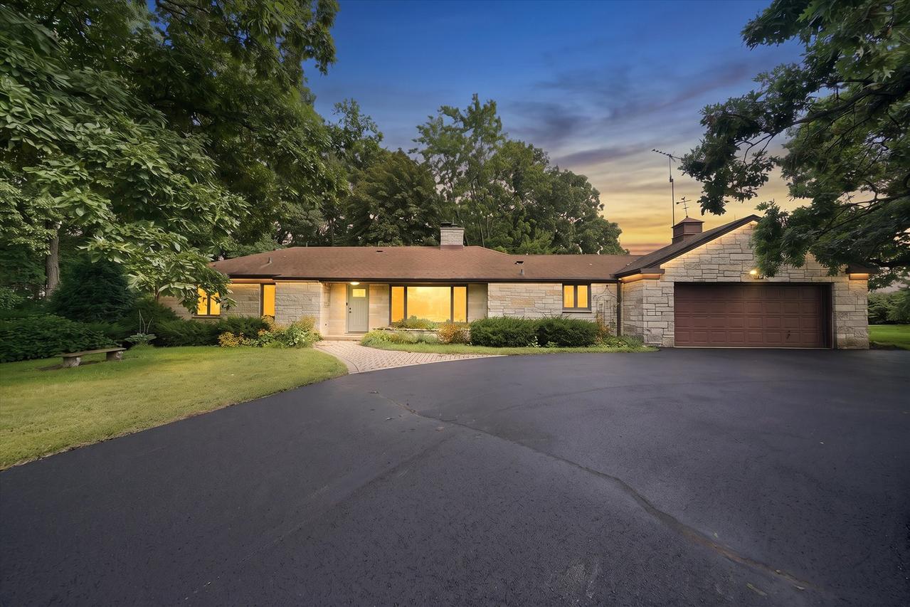 41725 N Us Highway 45, Antioch, IL 60002