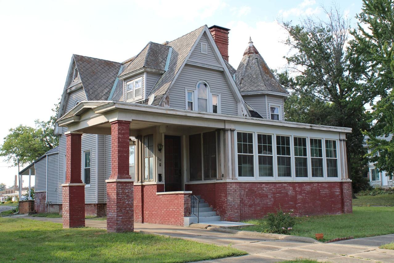 304 S Maple St., Centralia, IL 62801