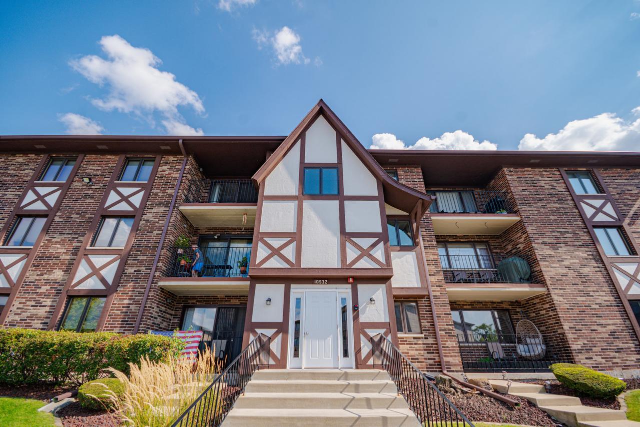 10532 Ridge Cove Dr. #35A, Chicago Ridge, IL 60415