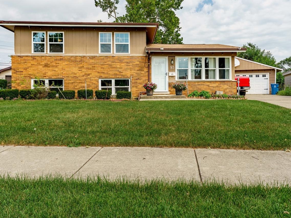 93 E Craig Dr., Chicago Heights, IL 60411