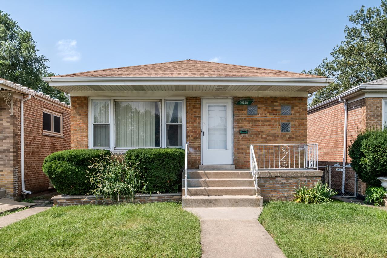 10226 S Torrence Ave., Chicago, IL 60617