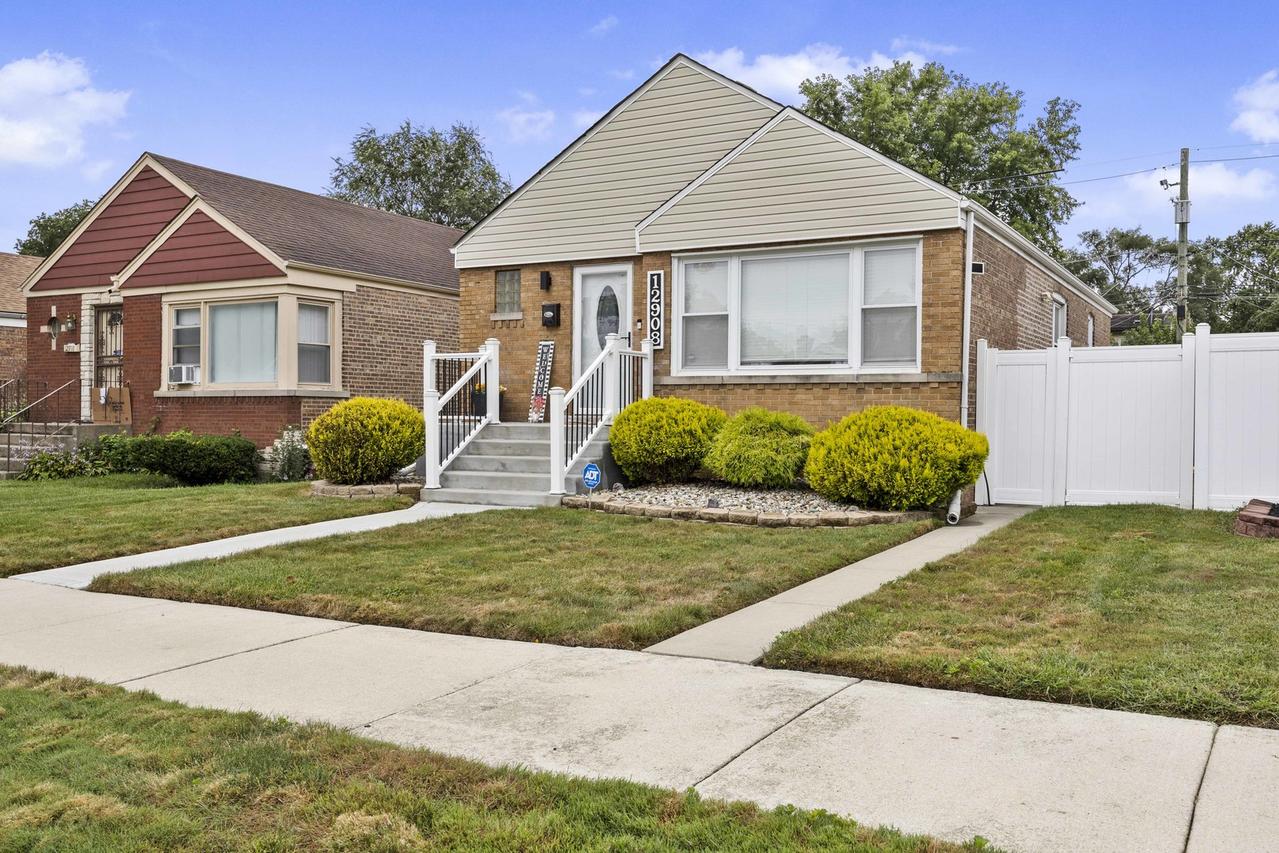 12908 S Parnell Ave., Chicago, IL 60628