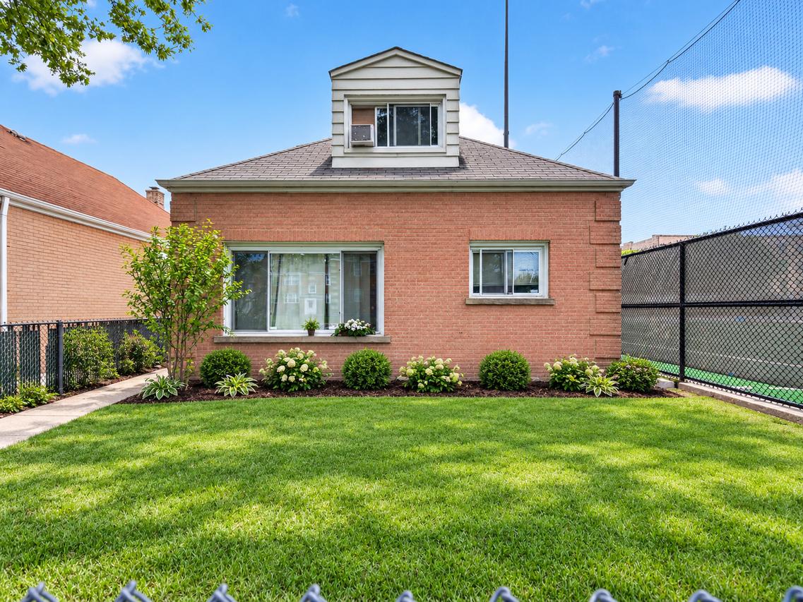 2130 W Highland Ave., Chicago, IL 60659